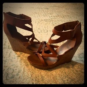 Gladiator Wedges